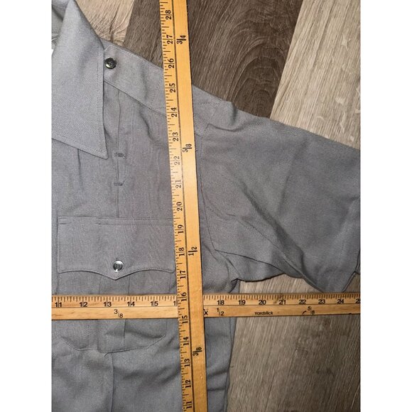 Special Duty Short Sleeve Gray Uniform Shirt Size 38 By Elbeco 65% Polyester 35% - Picture 7 of 7